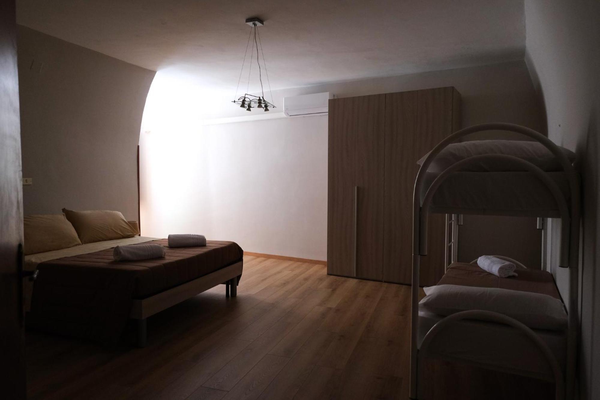 Locanda De Foris Apartment Teano Bagian luar foto